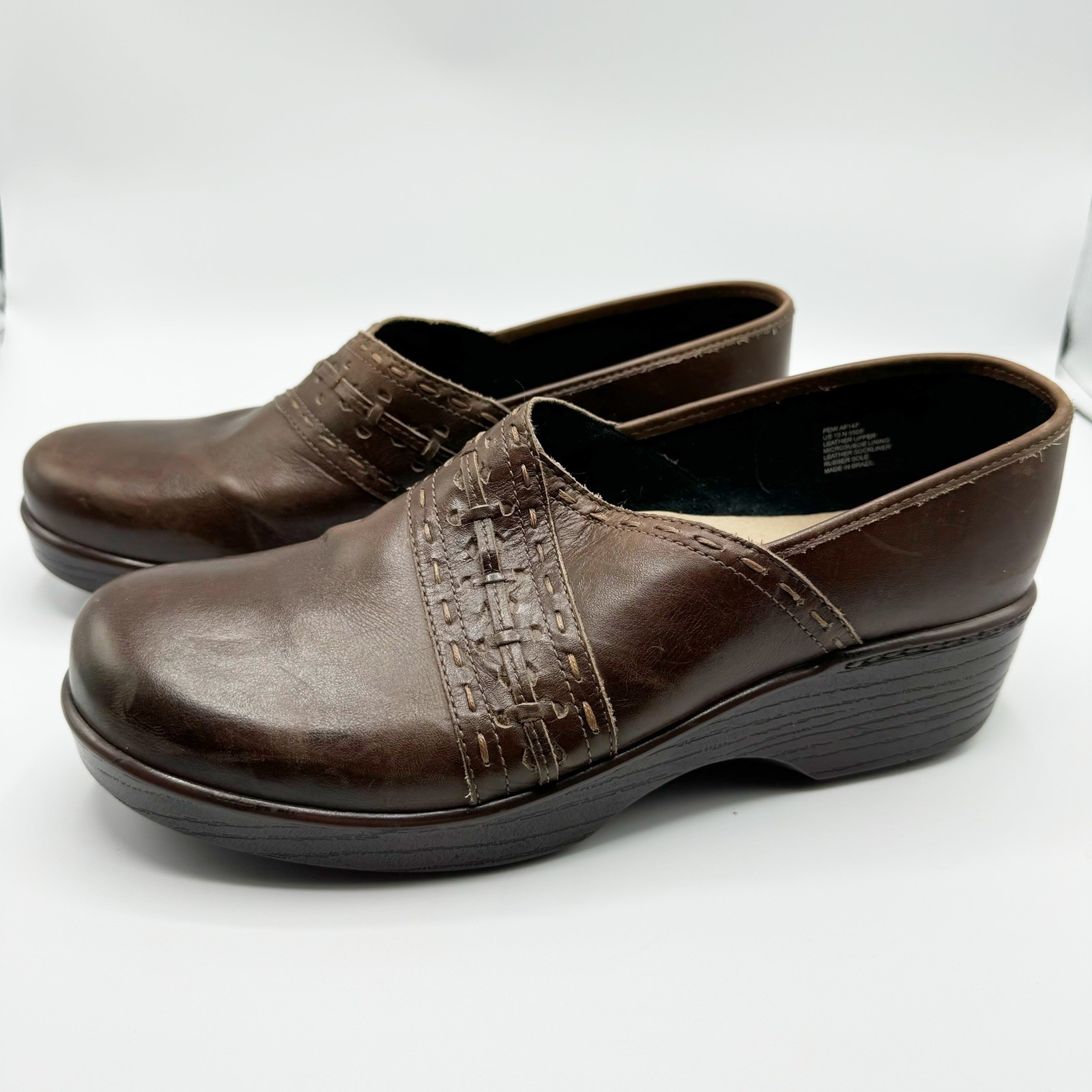 Abeo BIO Femi Brown Leather Womens Size 10N Comfort Slip on Nurse Clogs Shoes