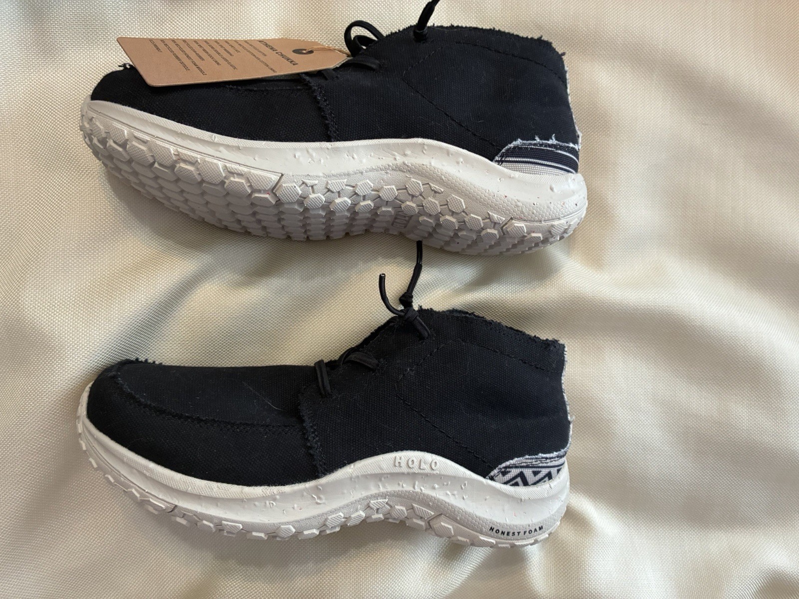 HOLO chukka Boots NEW Sz 8.5 HW511102 Honest Foam Footbed REcycled Cotton