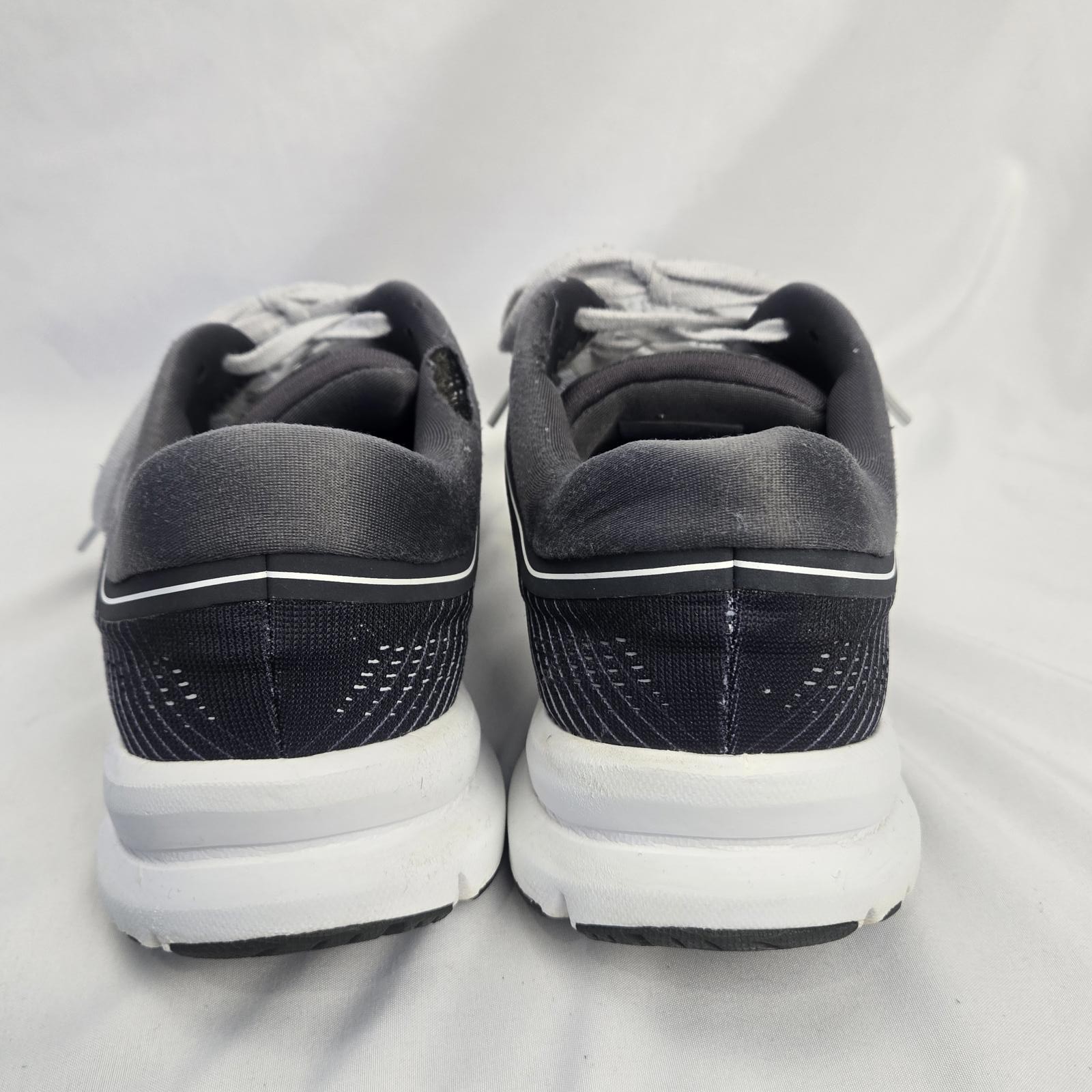 Brooks Launch 5 Running Shoes Gray/Black Womens 9.5 B Mens 7.5 D