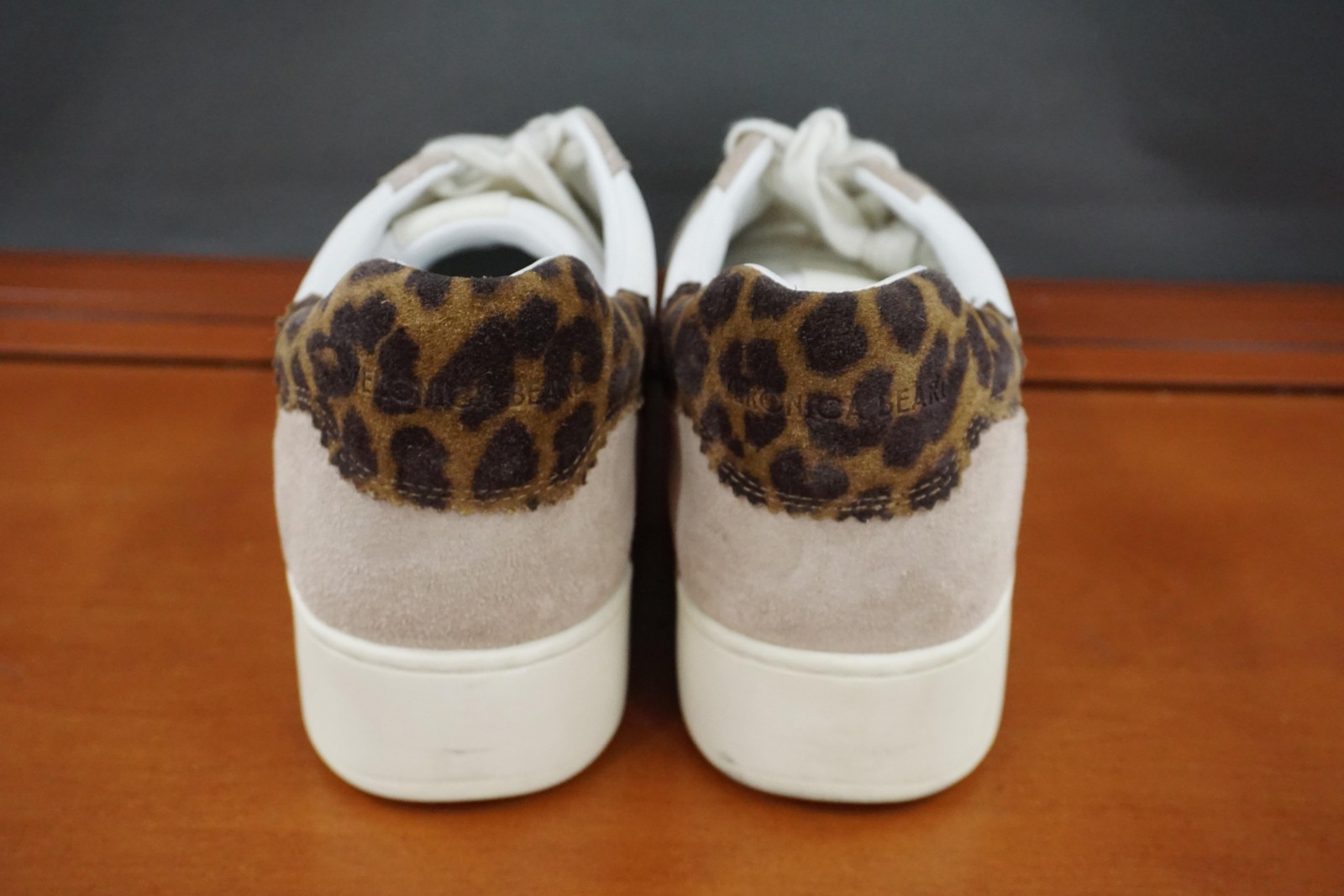 Veronica Beard Lennox Shoes Womens Size 12 White Beige Suede Leopard Sneakers