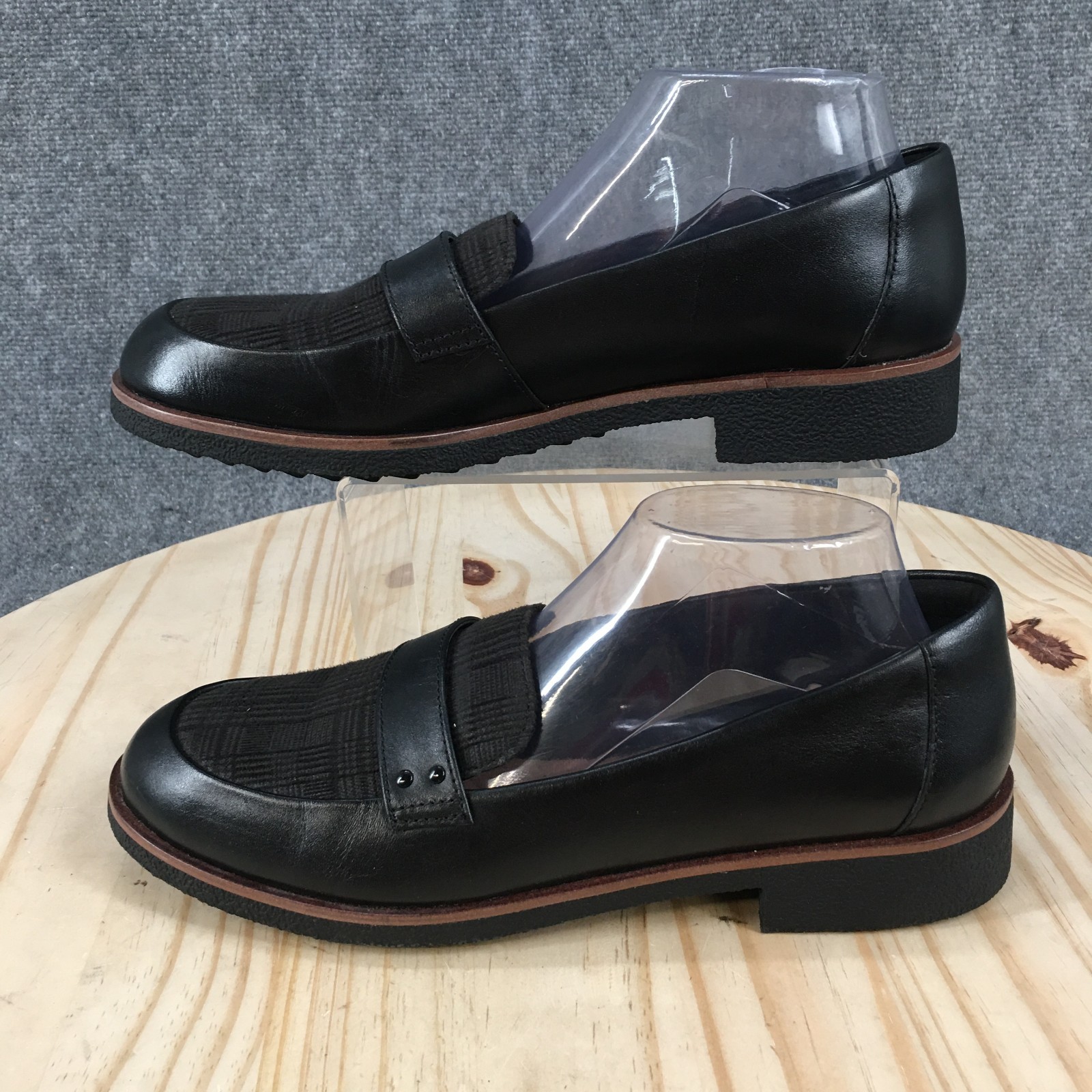 Clarks Griffin Sail Shoes Womens 10 M Casual Slip On Plaid Loafers Black Leather