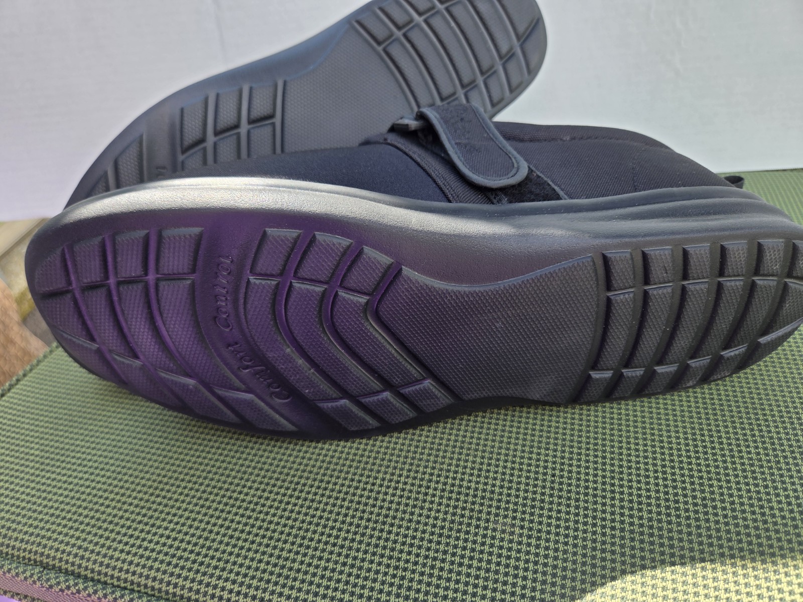 Dr. Comfort Sz. 12 Extra Wide Black Diabetic Adjustable Shoe