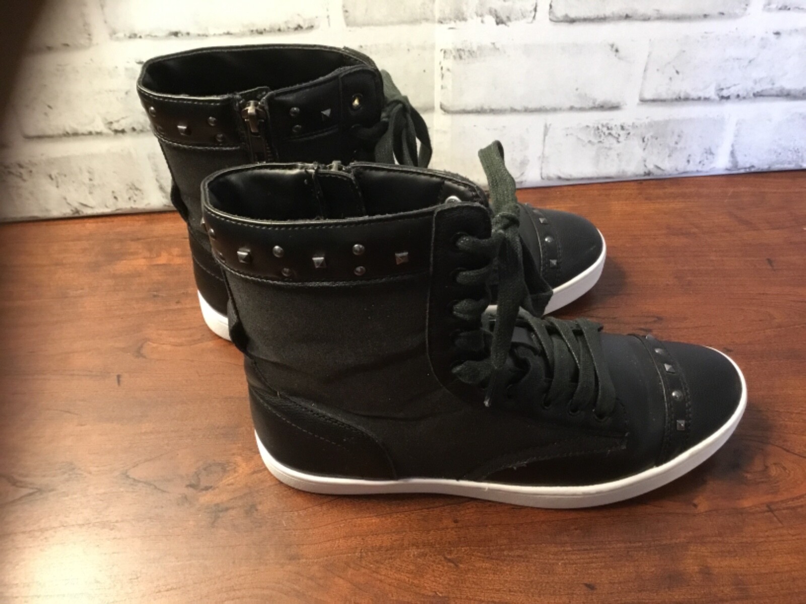 Pastry BlacK Military Glitz Combat Boot Sneaker & Dance Shoe Women’s Size 8.5M