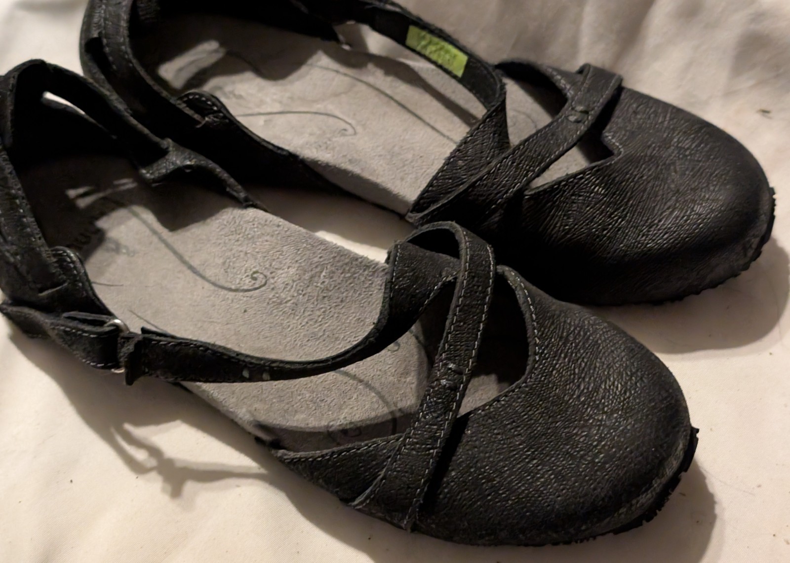 Ahnu Teva Tullia Women’s Sz 6.5 Mary Jane Yoga Flats Black Strappy Arch Support