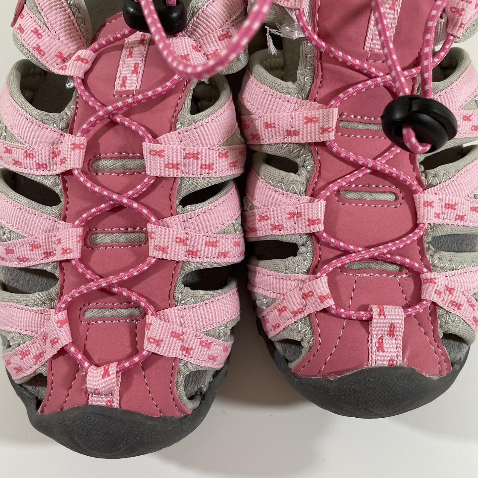 Women’s Sports Hiking Walking Sandals Size 6 Breast Cancer Awareness Pink/Gray