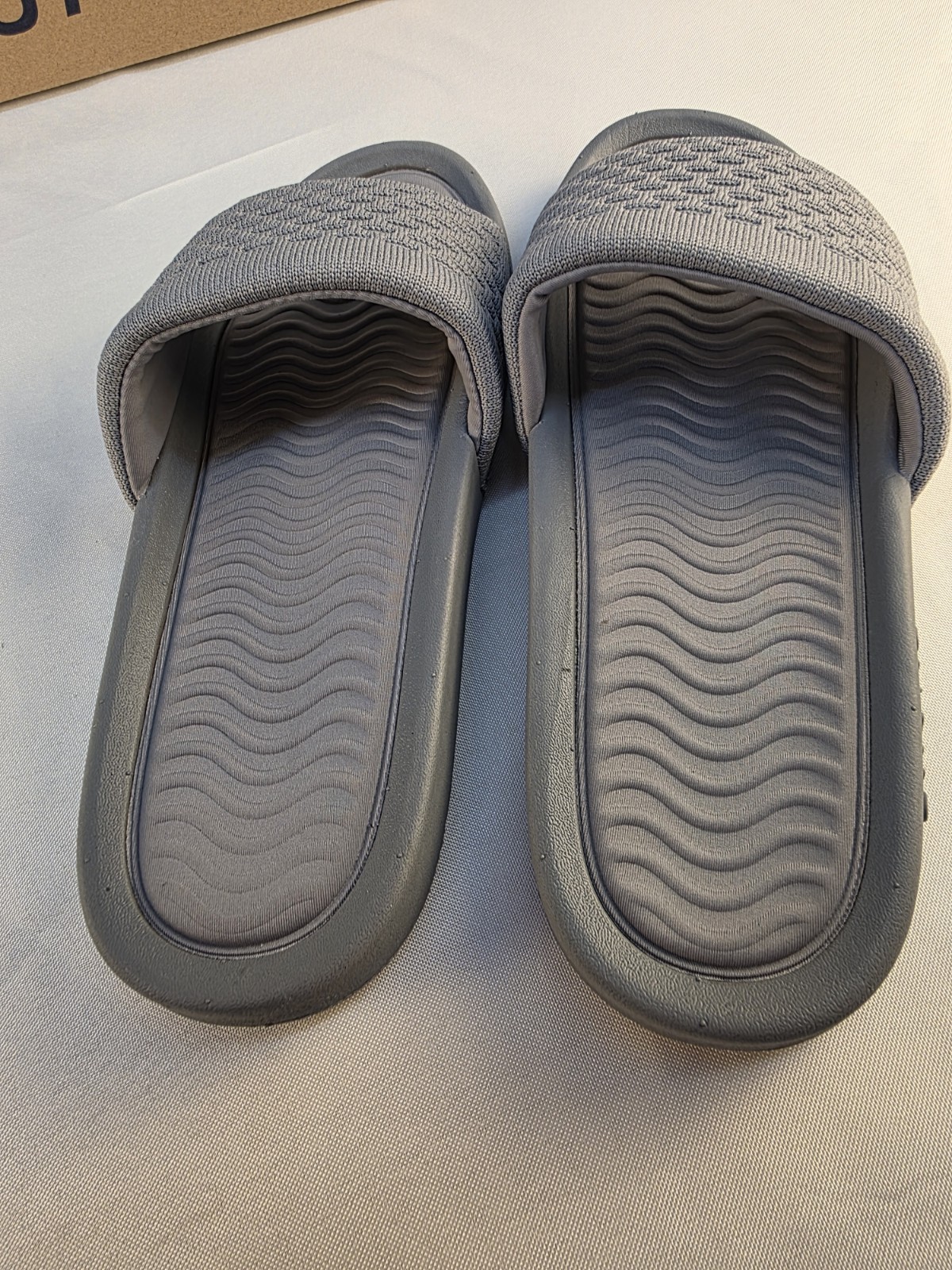 SUAVS Women’s Size 9 Slip On Shoes The Eddy Slate Gray New In Box Comfort Shoes