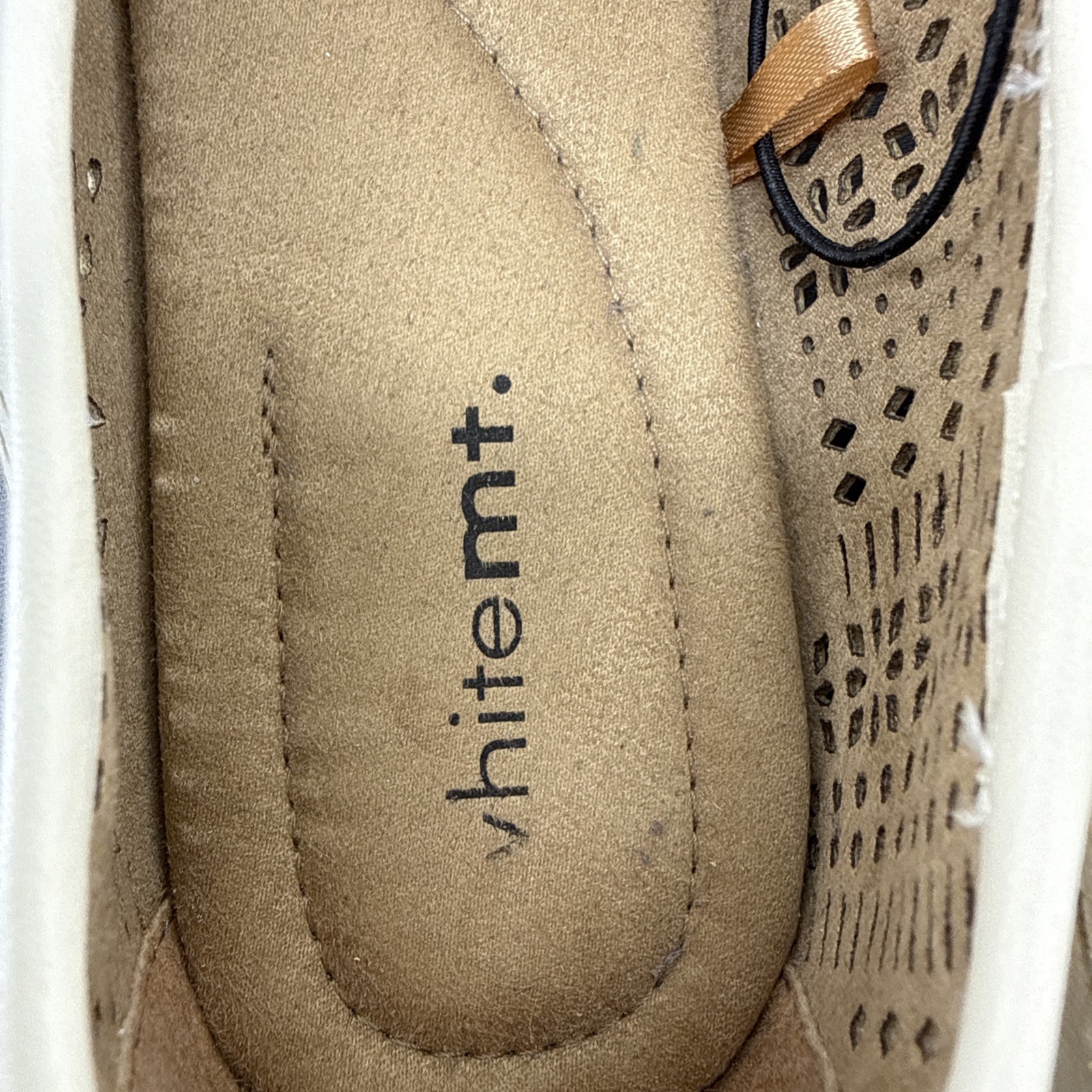 White Mountain Stefany Perforated Ballet Flats Womens 8.5W Wide Beige Comfort