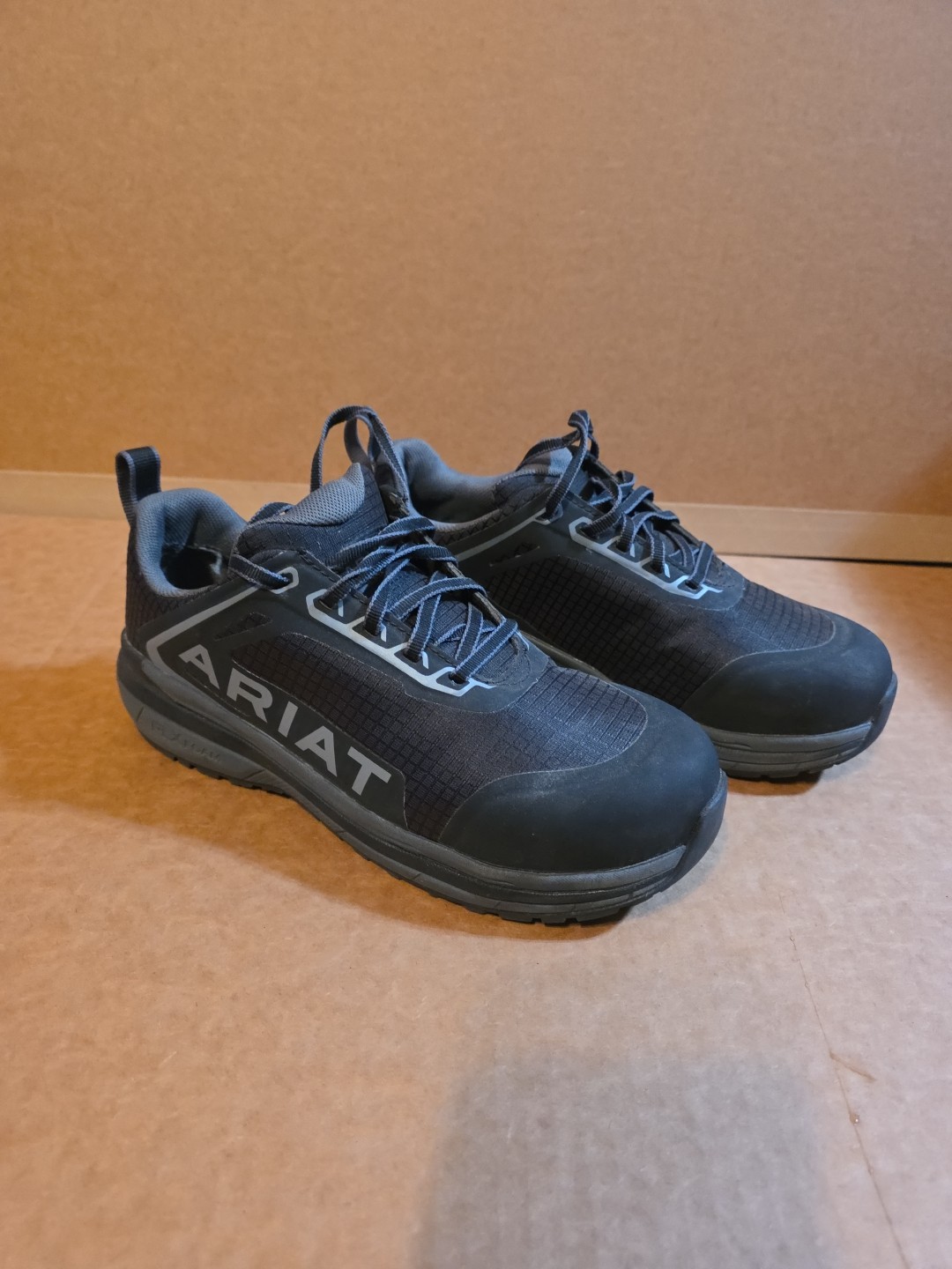 Ariat Outpace Composite Toe Safety womens Work Shoe Size 7