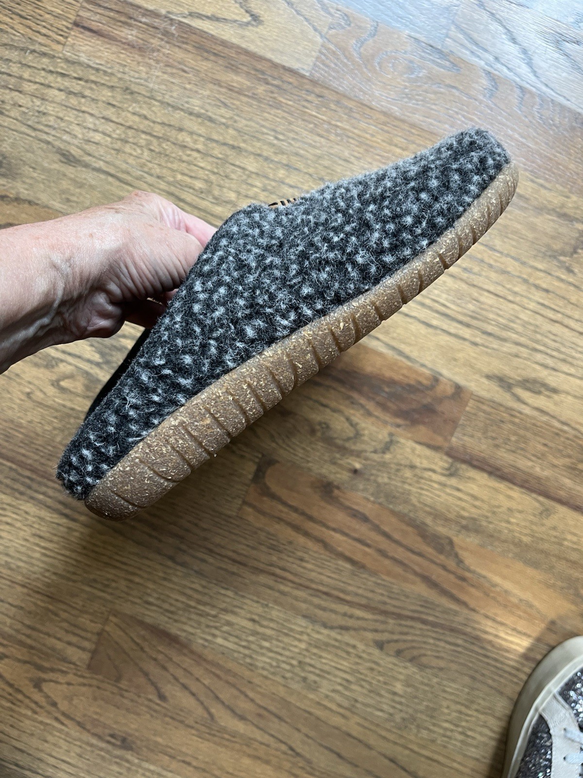 Taos Womens Sweet Wool Clogs Charcoal Gray Size 39 Grunge cottage Grampa Slip on