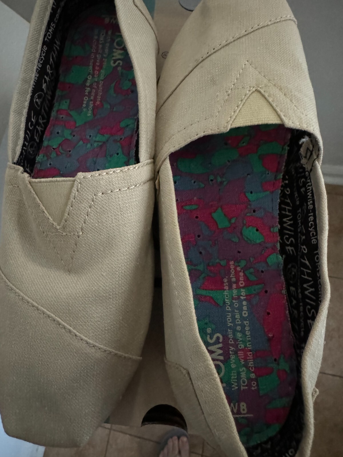 Womens TOMS Earth Recycled Sole Cotton Canvas 100% Original Brand Beige 8