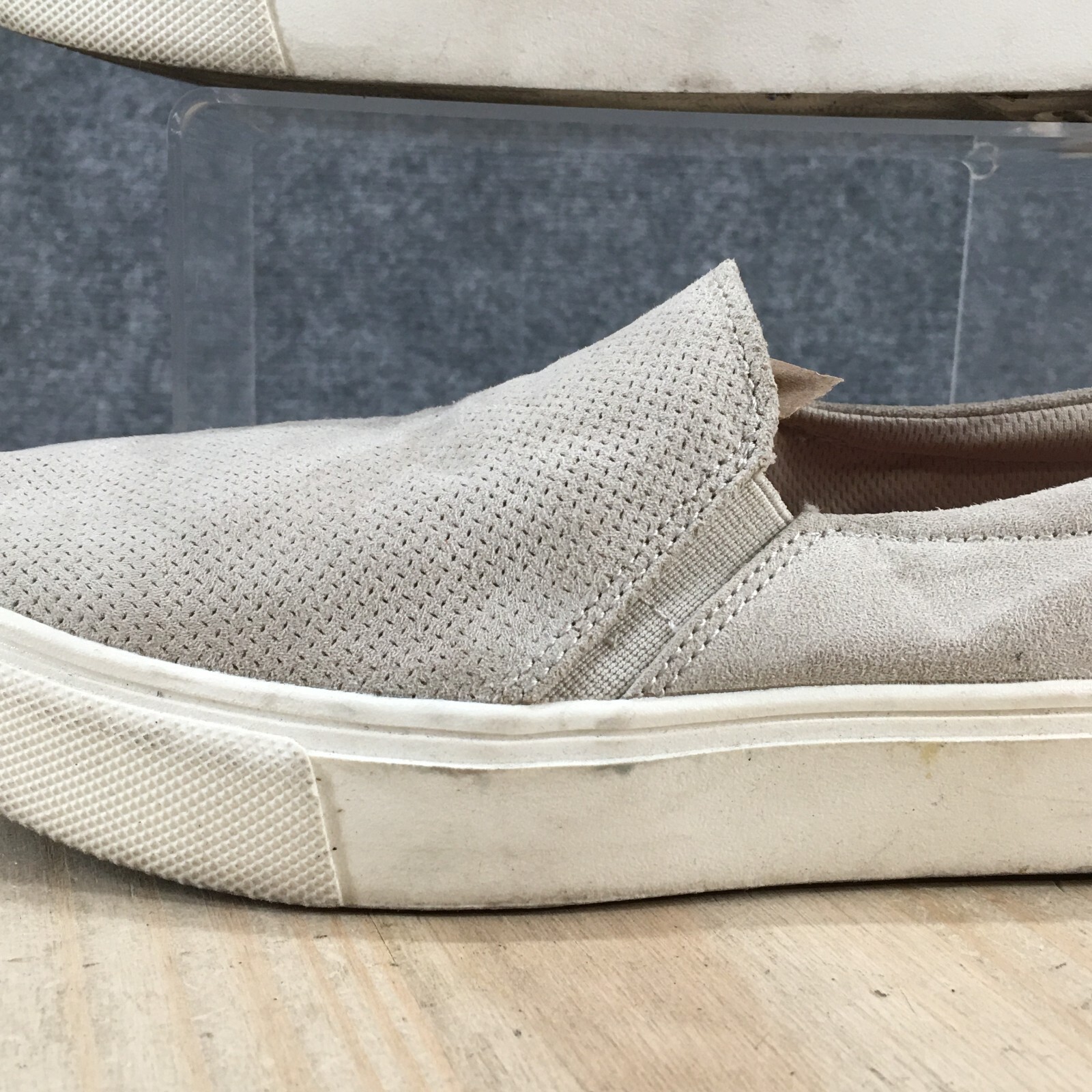 Dr. Scholls Shoes Womens 7M Nova Slip On Sneakers Gray Fabric Perforated Comfort