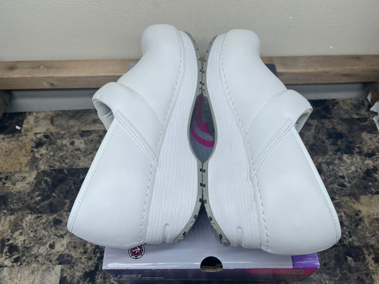 SKECHERS Work Clog SR Slip Resistant White Women’s Size 6-11 77227/WHT – NEW