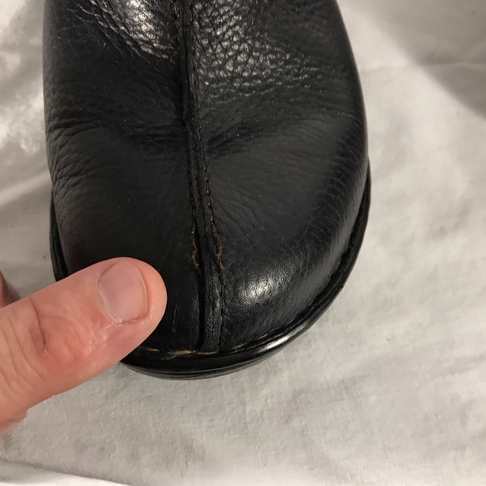 Børn B73500 Women’s Black Leather Slip-On Mule Clogs 10 M/W EU 42 CQG13