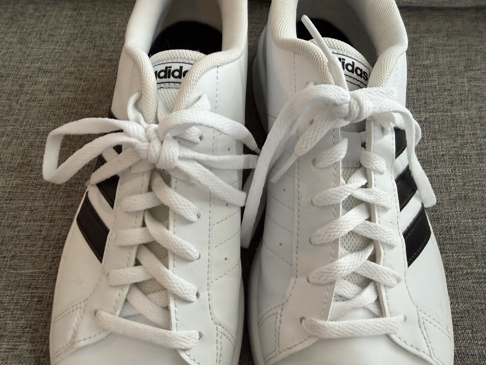 Adidas Grand Court 2.0. Sneakers Womens 8.5 White Black Stripes Excellent