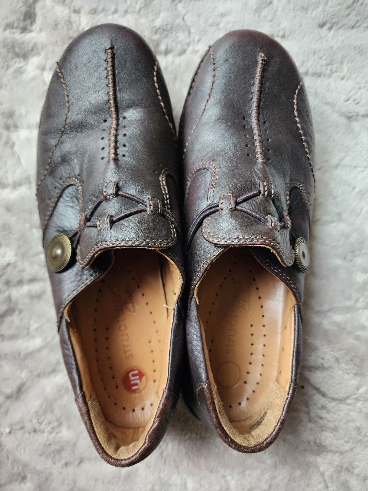 Clarks Un.Loop Brown Leather Slip On Shoes Womens 6.5