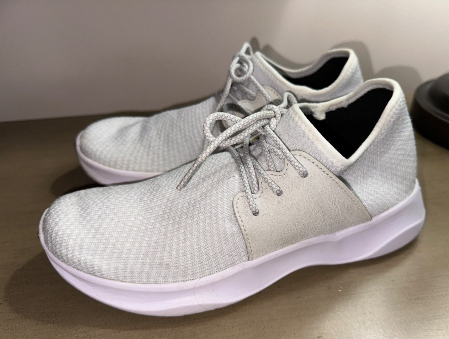 VESSI W’s Everyday Classic WP sneakers shoes Pearl White US 9 EU 41 EUC