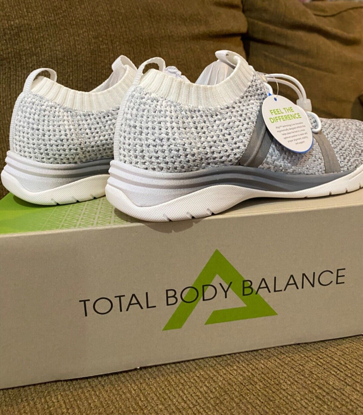 Align womens shoe’s size 8, light gray cloud ombré, good working shoes