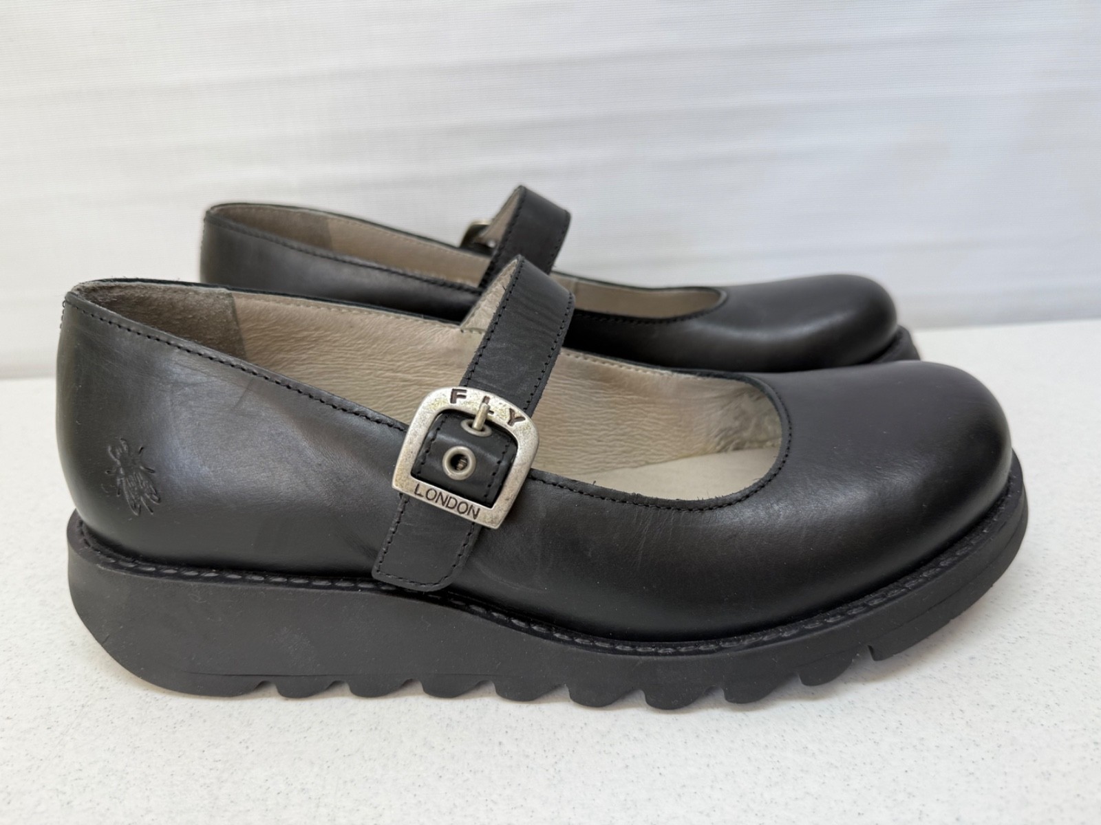 FLY LONDON Black Leather Mary Janes Lug Sole Shoes Womens EU 41 / US 10-10.5