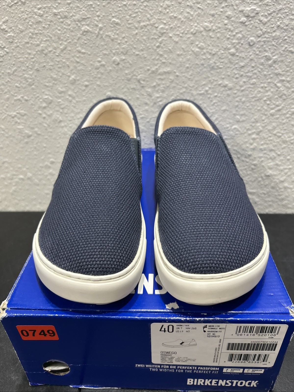 Birkenstock Oswego EU 40 Slip ons Midnight W9 /M7 Narrow Fit Light Wear