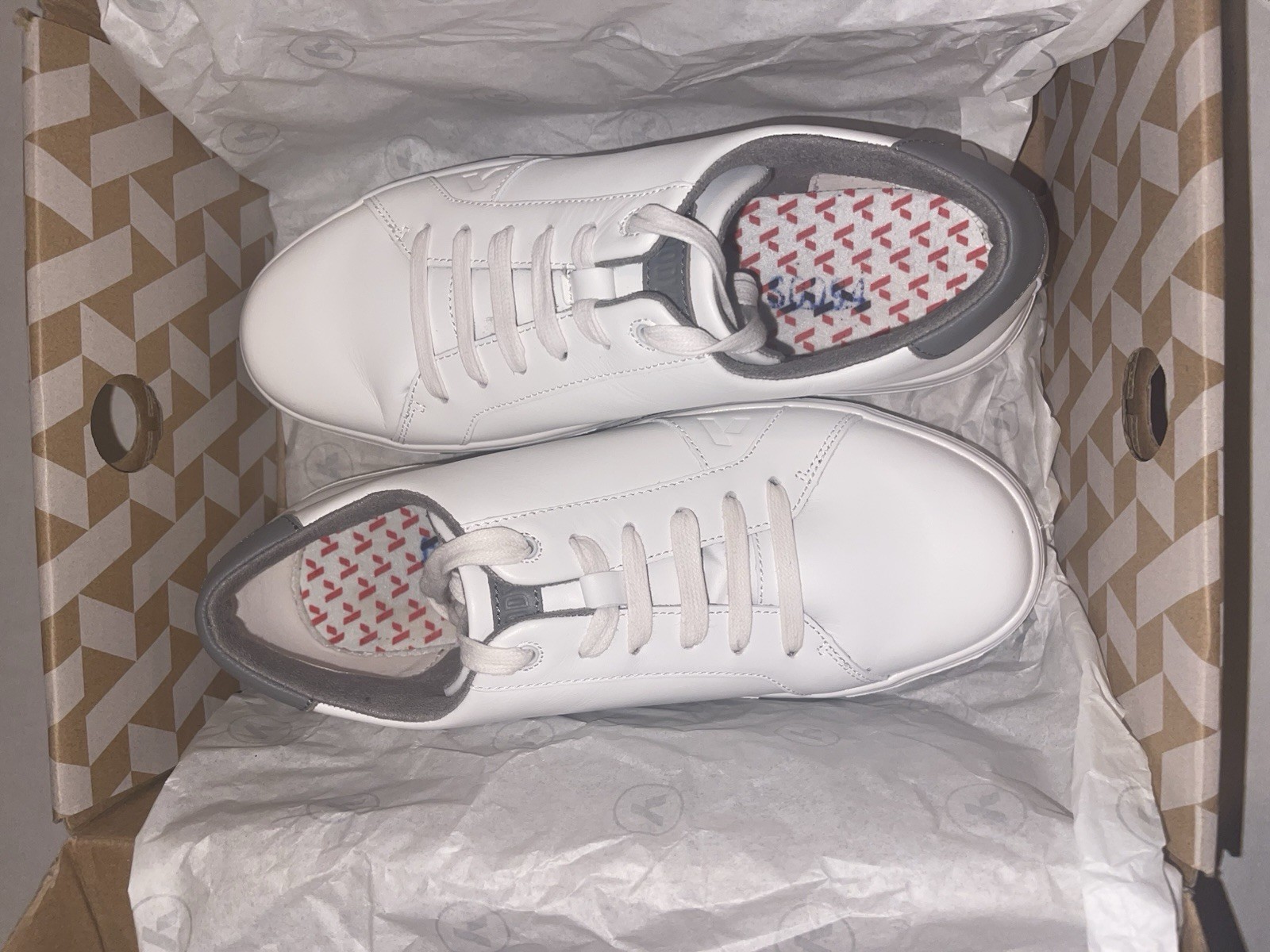 Brand New Anodyne No. 27 Womens Diabetic White Fashion Shoes Size 9 Medium