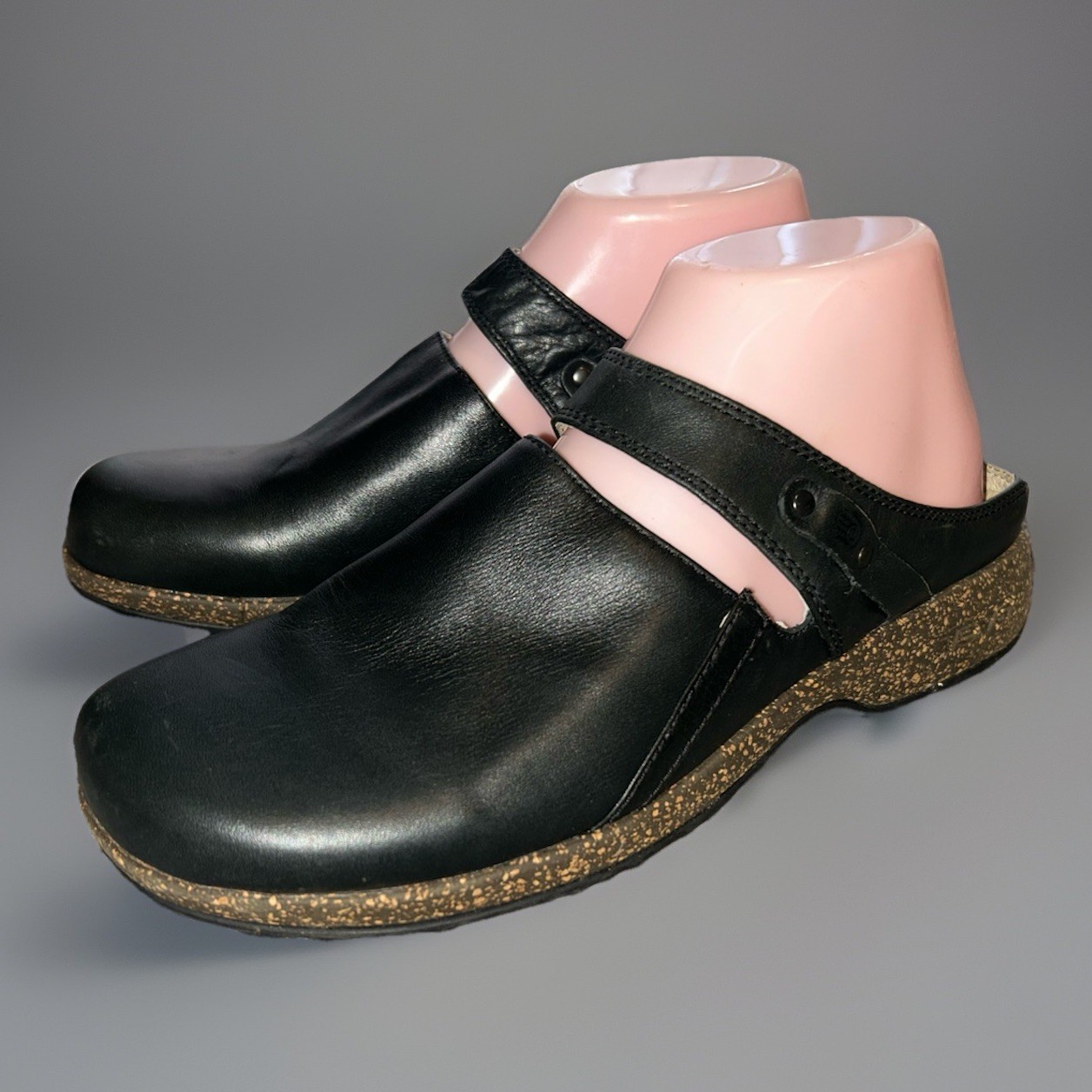 Womens Teva Delavina Black leather mules Clog Sz 8.5
