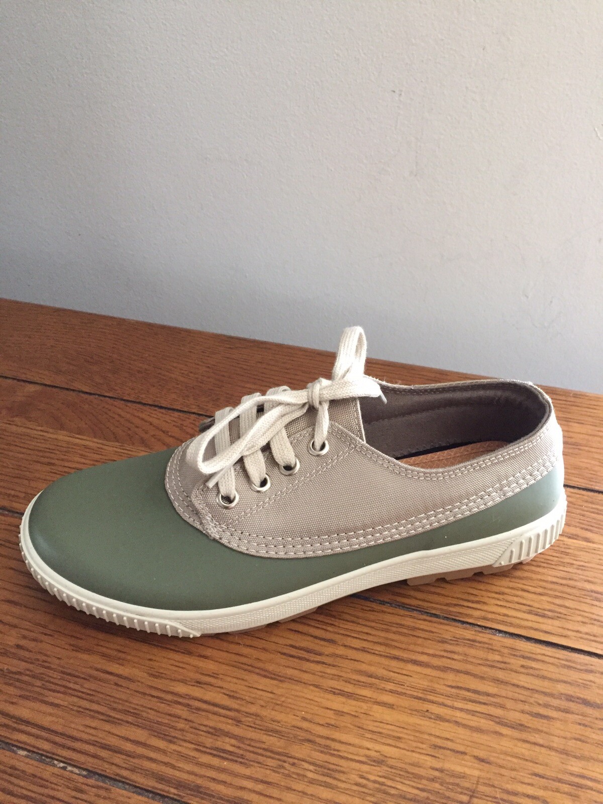Cougar Dash Size 8 Fern Green & Tan Canvas & Rubber Waterproof Rain Shoes