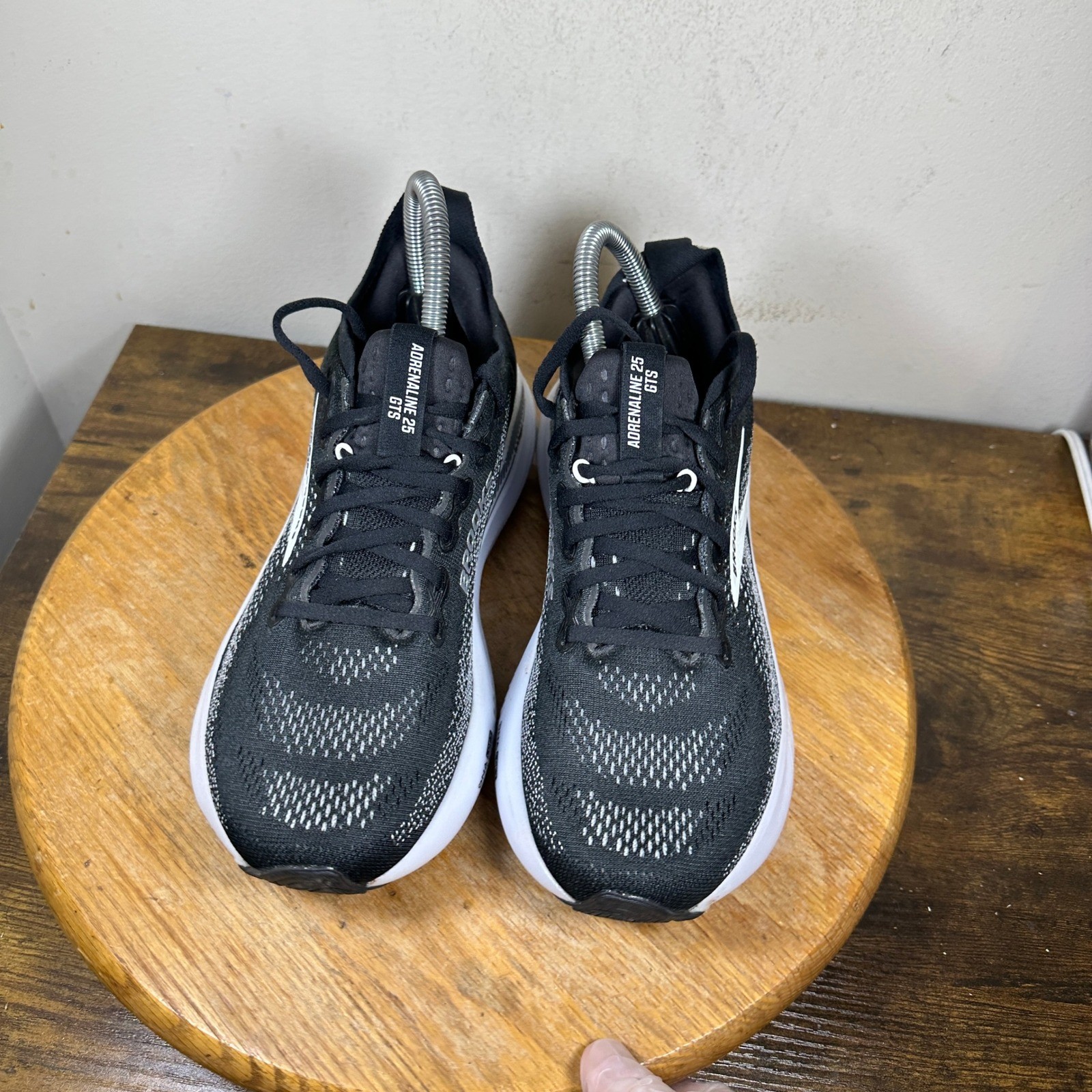 Brooks Adrenaline GTS 25 Womens Running Shoes Black White 1204431B090 Size 8