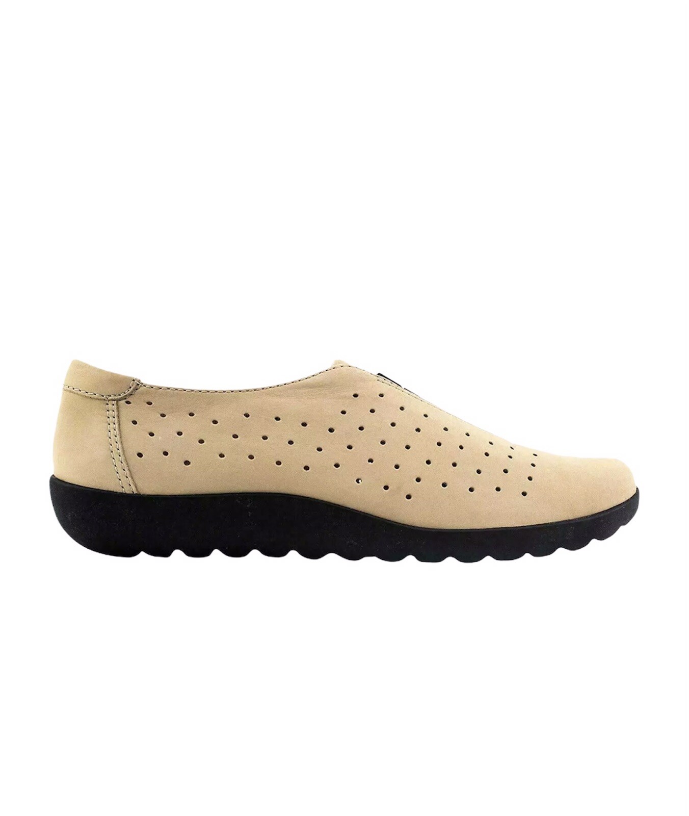 NWB Clarks Medora Gemma perforated slip on Loafer shoes In Sand Size 10 Medium
