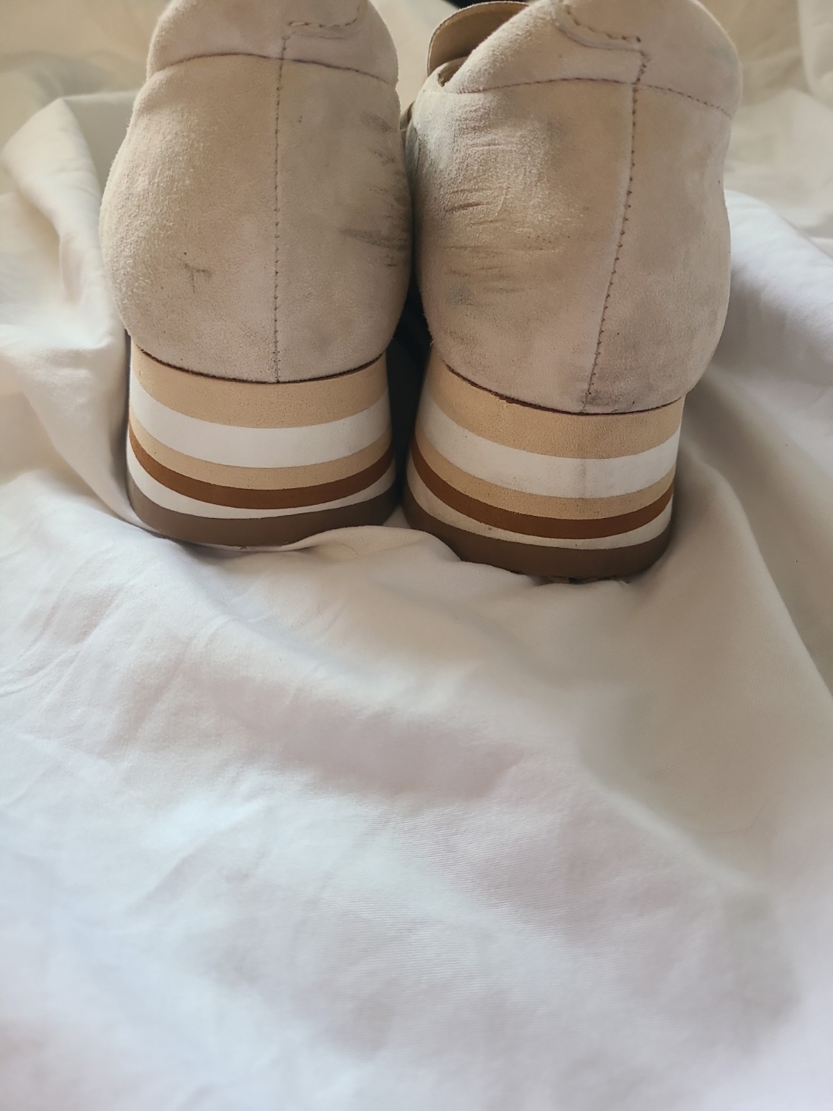 Softwaves Cadie Women’s 40 9.5- 10 Beige Leather Slip On Arch Support Sneaker