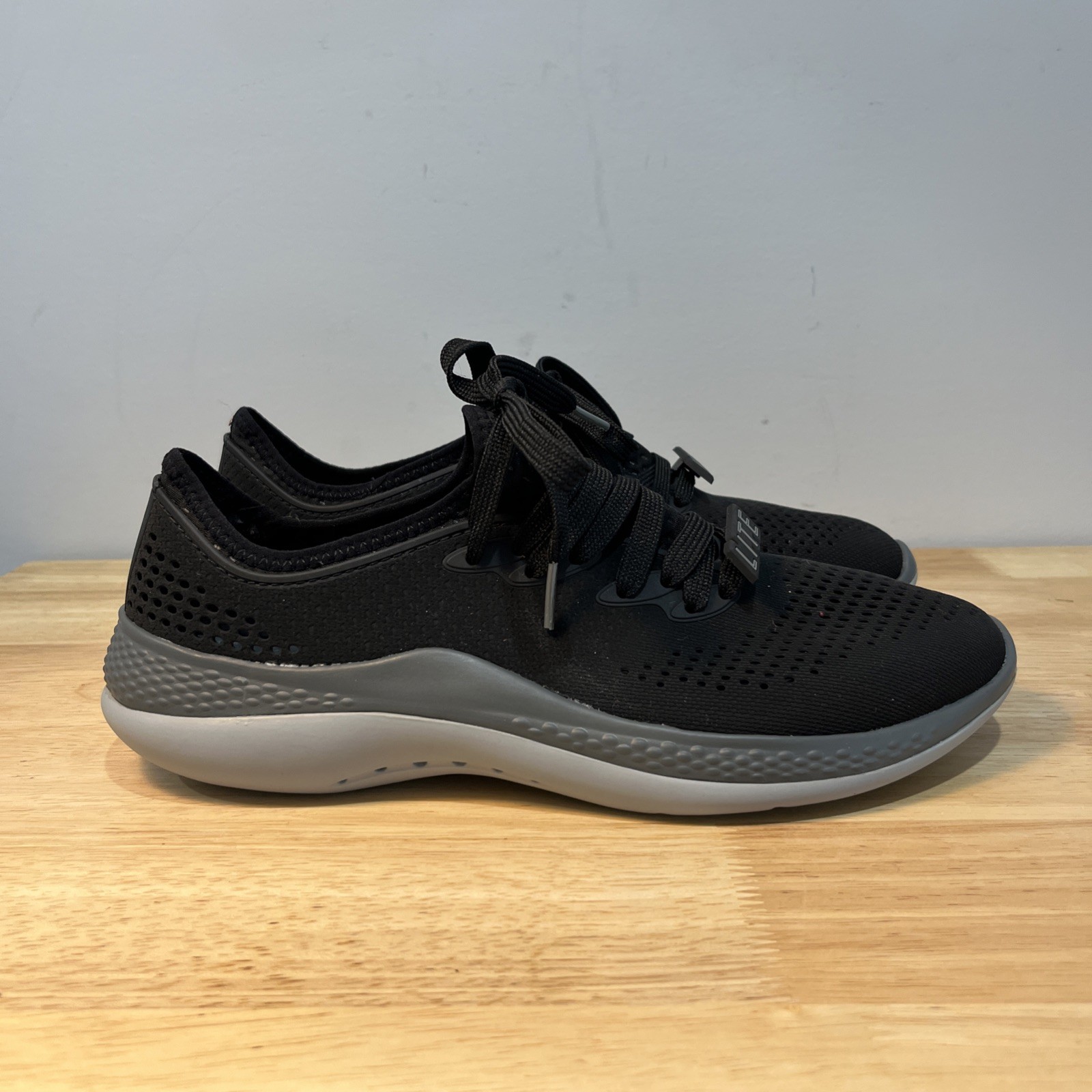 Crocs Womens Literide Pacer 206705 Black Lace Up Casual Shoes Sneakers Size 10