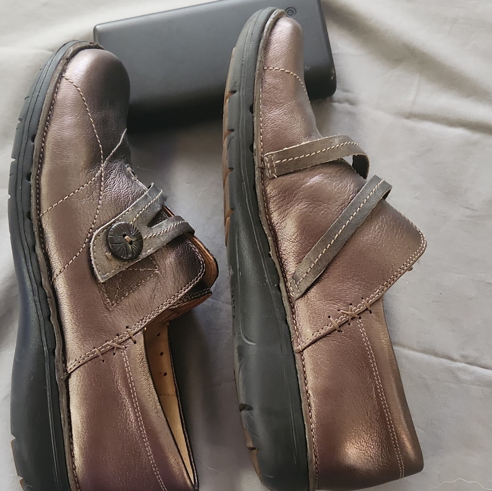 Clarks Artisan Unstructured Mary Jane Brown Leather Hook & Loop Shoes 8.5M