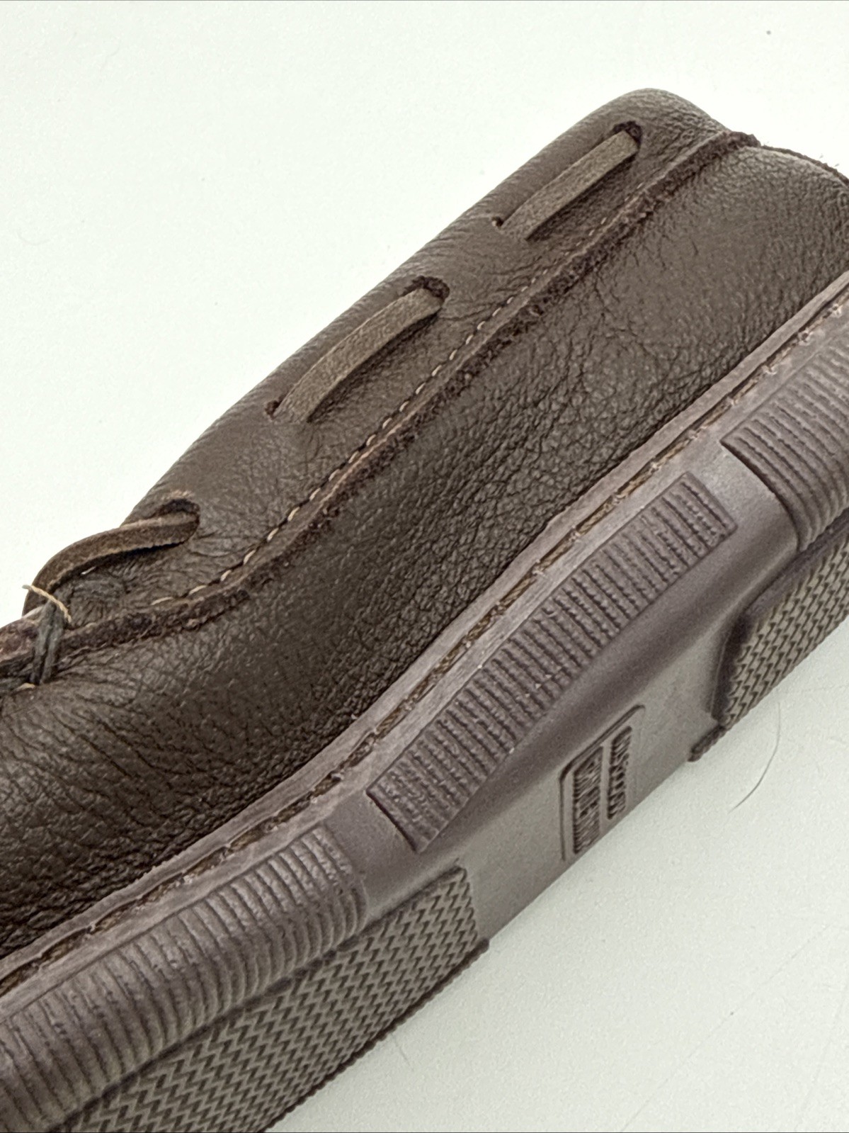 Minnetonka Brown Espresso Hardsole Moccasins 492 Size 8.5 – EUC