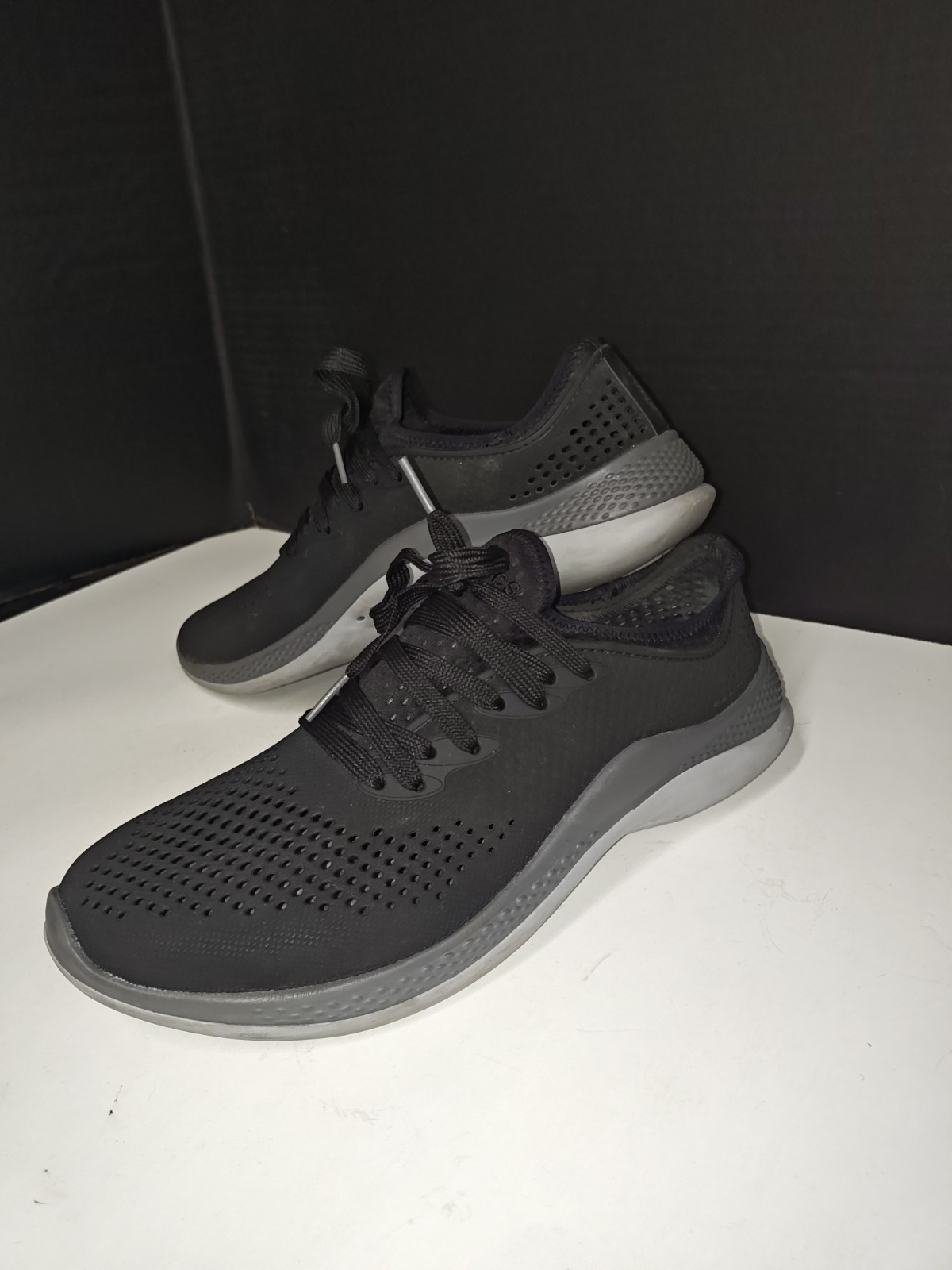 Crocs LiteRide 360 Pacer Sneakers Shoes Women’s Size 11 Black Slate Gray 206705