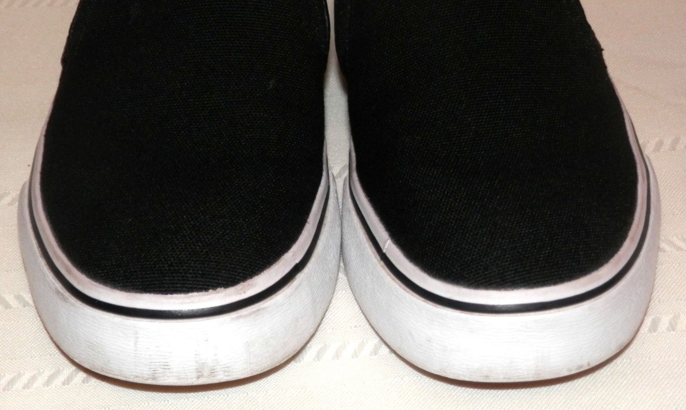 Nike Court Royale AC Slip On Sneakers Low Top BQ9138-001 Woman’s Sz, 6.5 Black