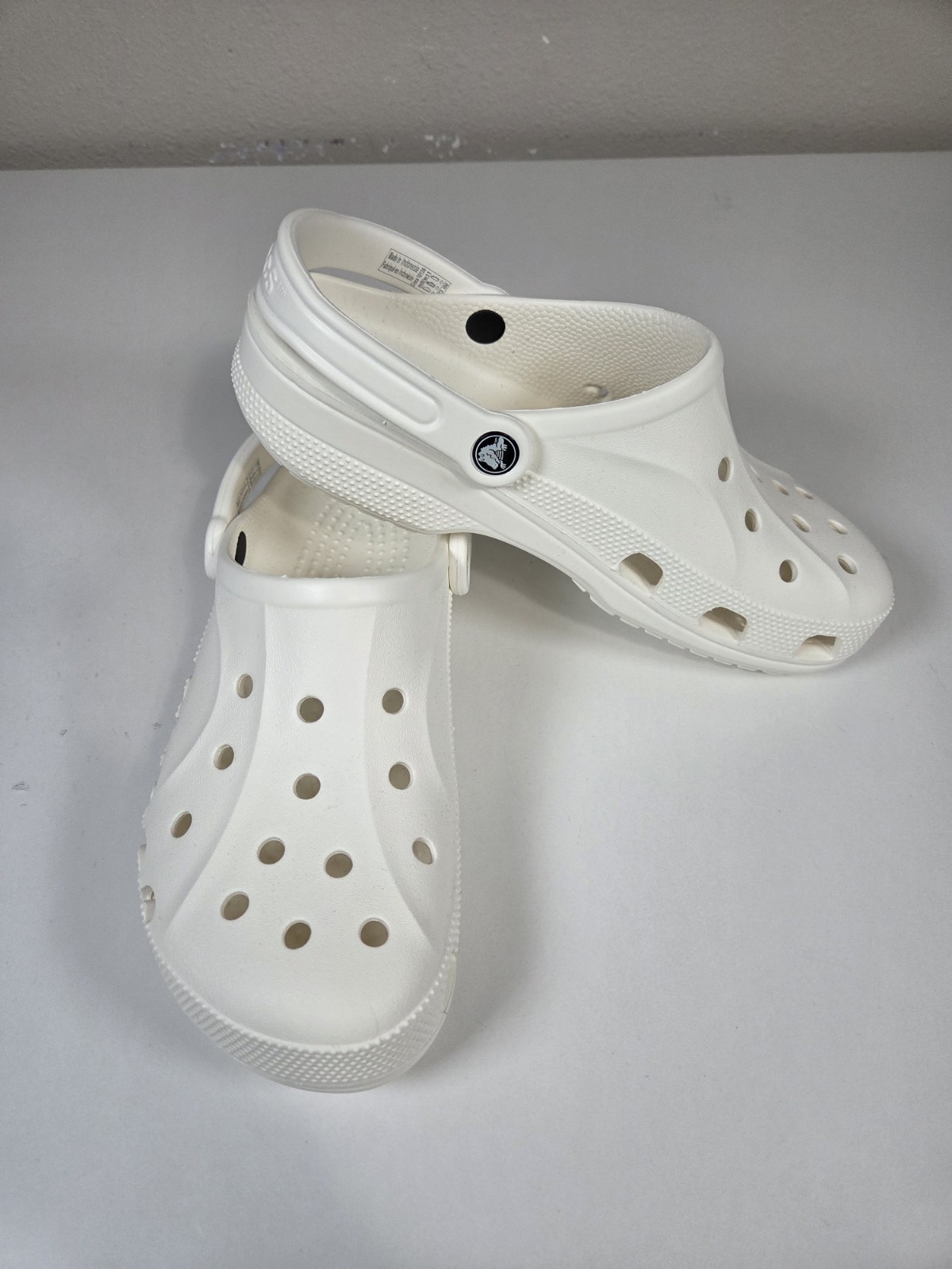 NEW Crocs Baya Clogs Slip On Shoes sz Mens sz 9 Womens 11 White
