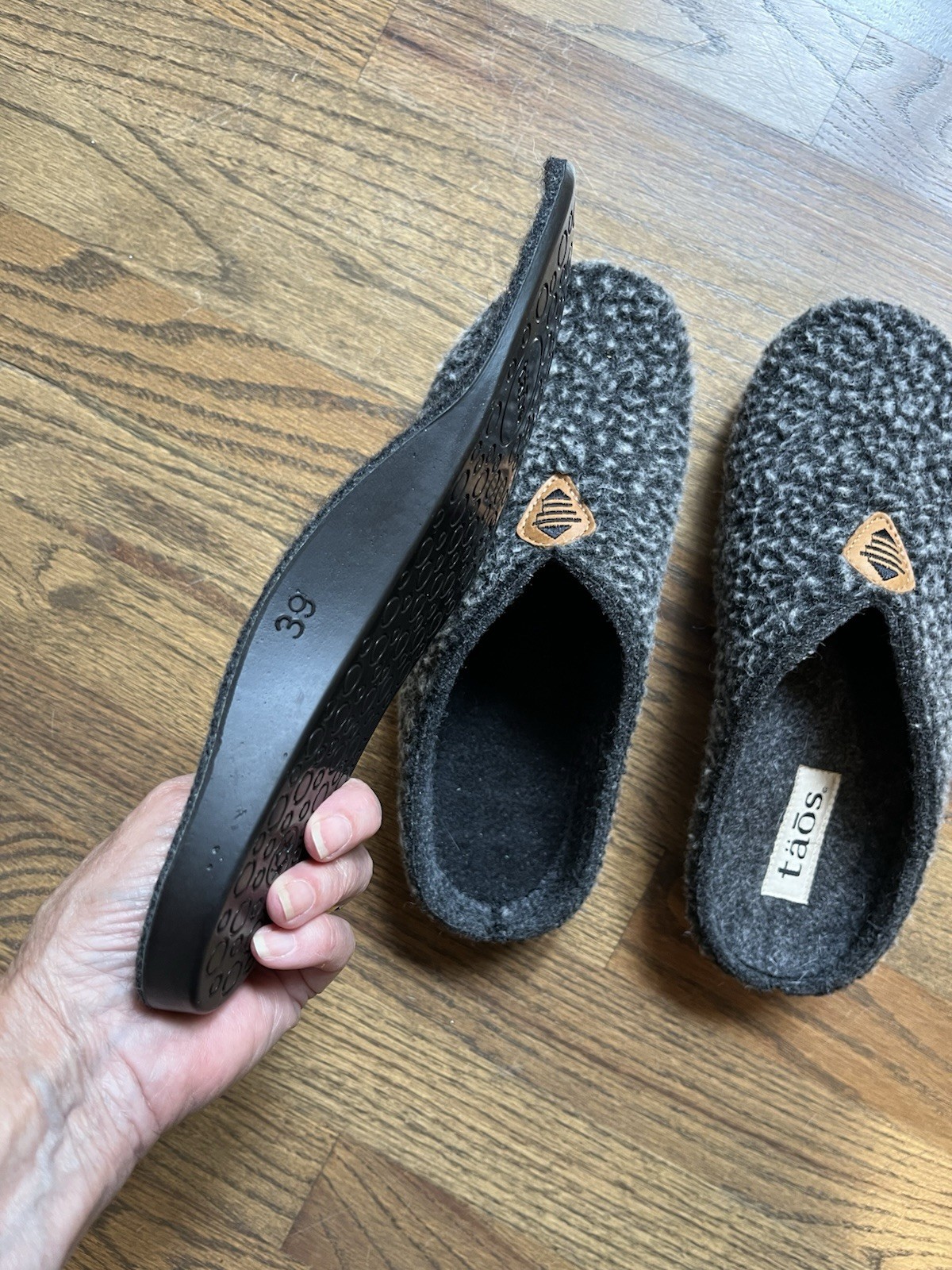 Taos Womens Sweet Wool Clogs Charcoal Gray Size 39 Grunge cottage Grampa Slip on