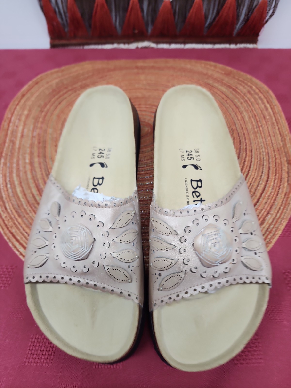NWOB Birkenstock Betula Metallic Pink Slide Sandal EU38 US7 Laser Cut Flower