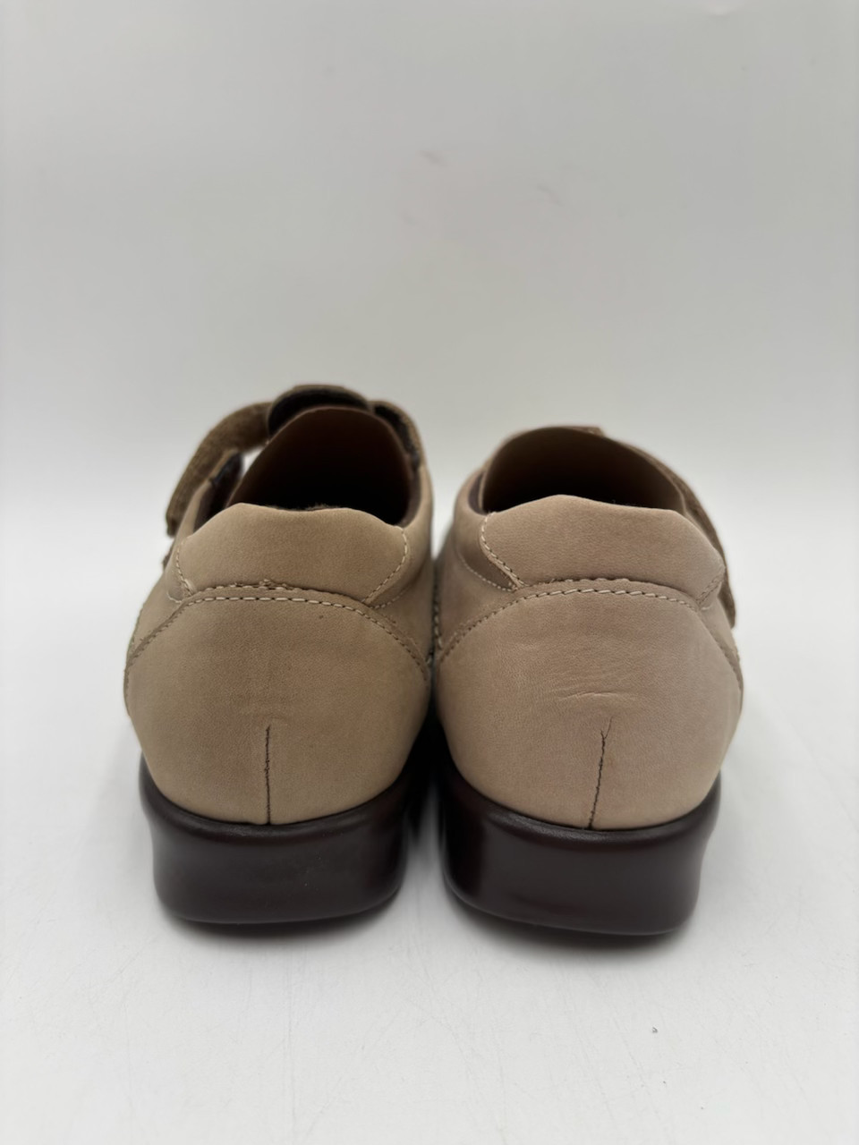 SAS ROAMER SAGE 2190-228 Women’s NEW Comfort Shoe Beige Multiple Sizes