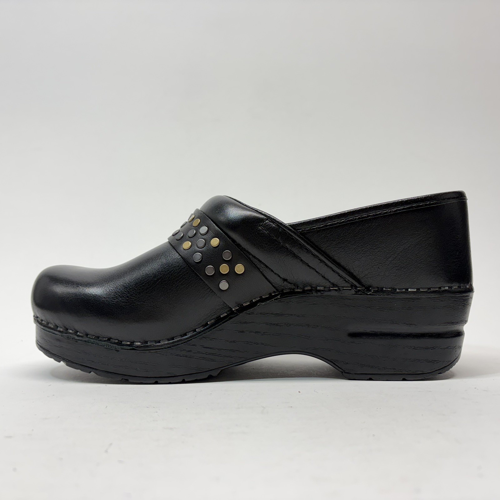 Dansko Pavan Clogs Black Leather Studded Strap Comfort Shoes Walking Size 38
