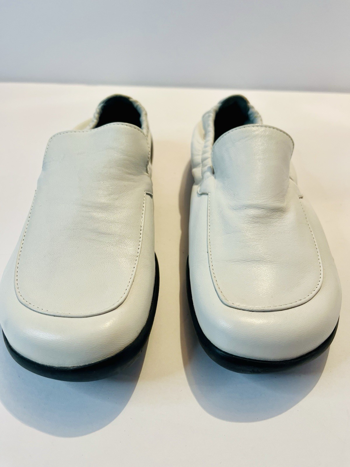 BALLY White Leather Slip On Shoes Italy Size 6.5 / 36.5 Comfort Minimalist