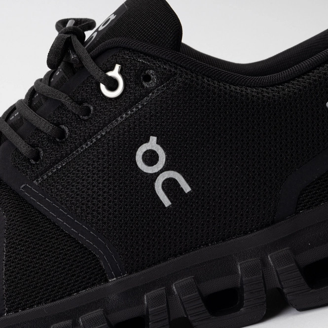 ON Cloud 6 Black/Black Women’s Running Shoes New in Box Casual Sneaker
