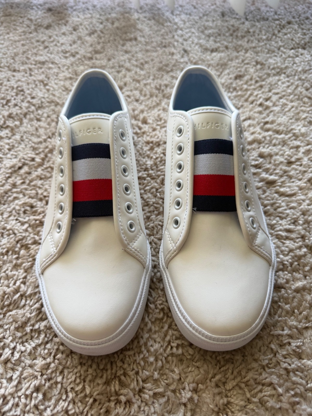 New TOMMY HILFIGER Anni Casual Sneaker Women’s Size US 7.5 M White Multi