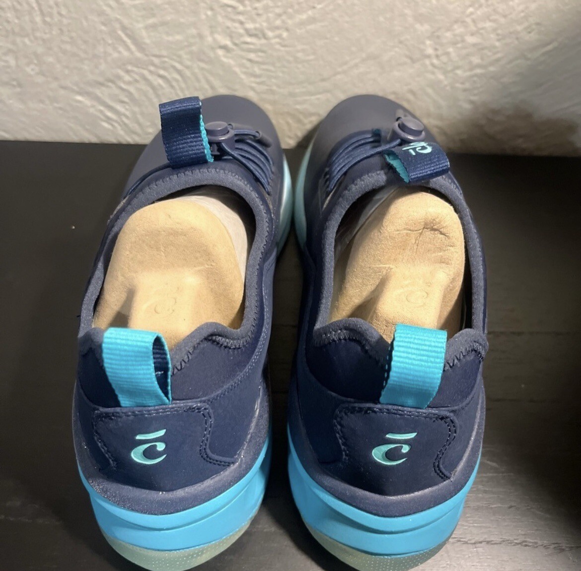 Clove Ombré Sole Unisex Nursing Shoes Women Size 9.5 Men Size 8