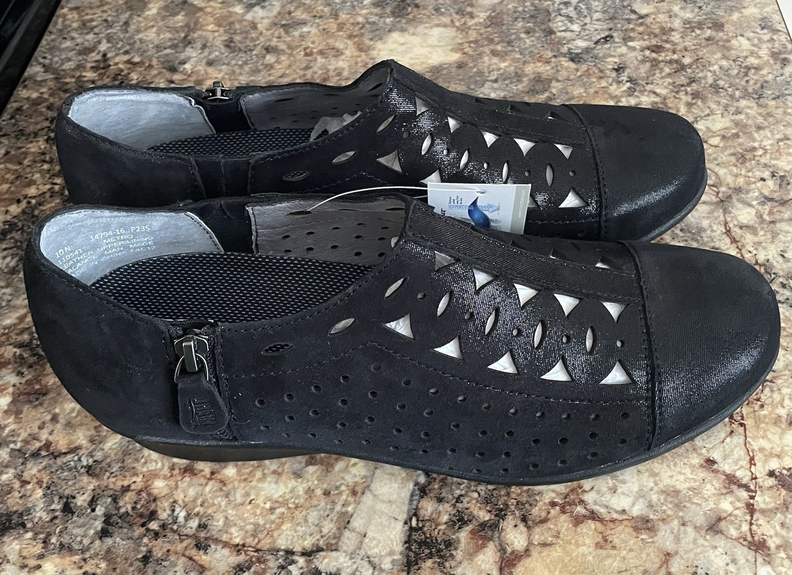 Drew Orthopedic Black Leather Shoes Size 10N New