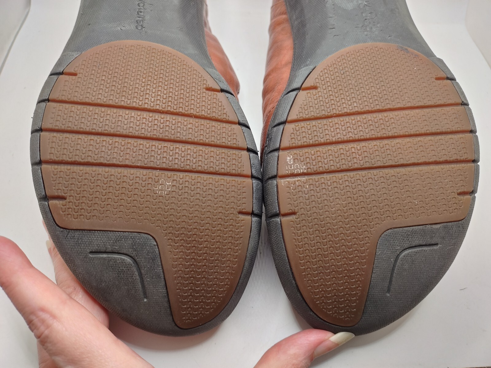Clarks Structured Womens Brown Leather Closed Toed Sandel Shoes Size 10N Used