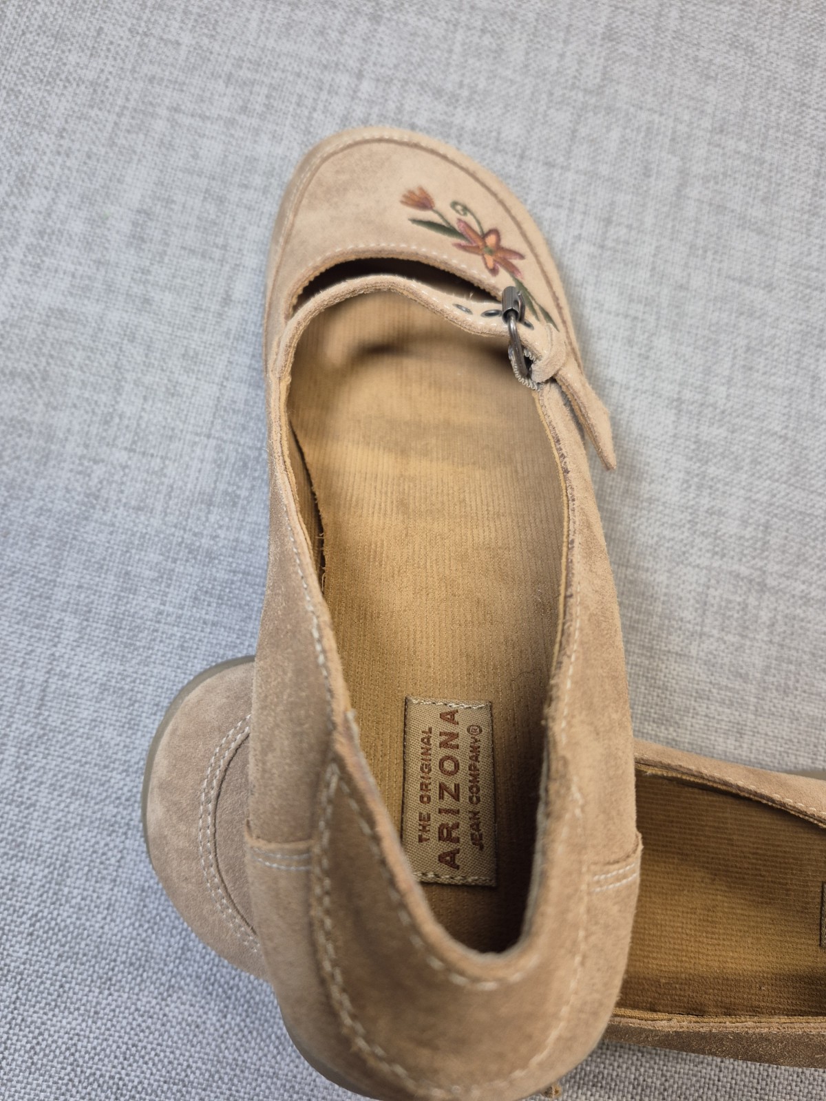 Vtg Floral Embroidered Brown Leather Suede Mary Janes-Arizona Jean Co, Sz 10M