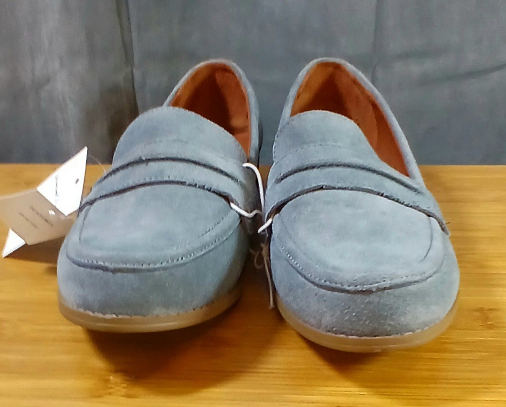 Universal Thread Blue Loafers Slip On Casual Leather Upper Shoes SZ 9 12 Womens