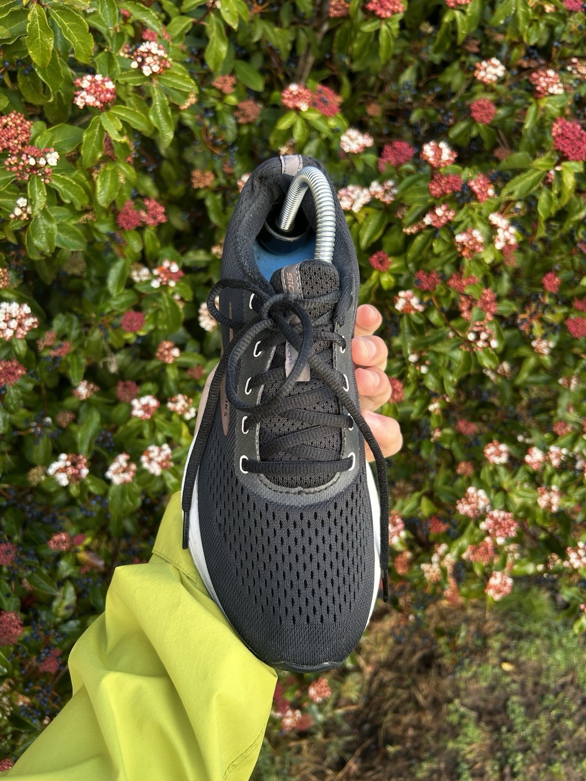 Size 9 Women’s Brooks Transmit 3 Road Running Shoes Black Pink White