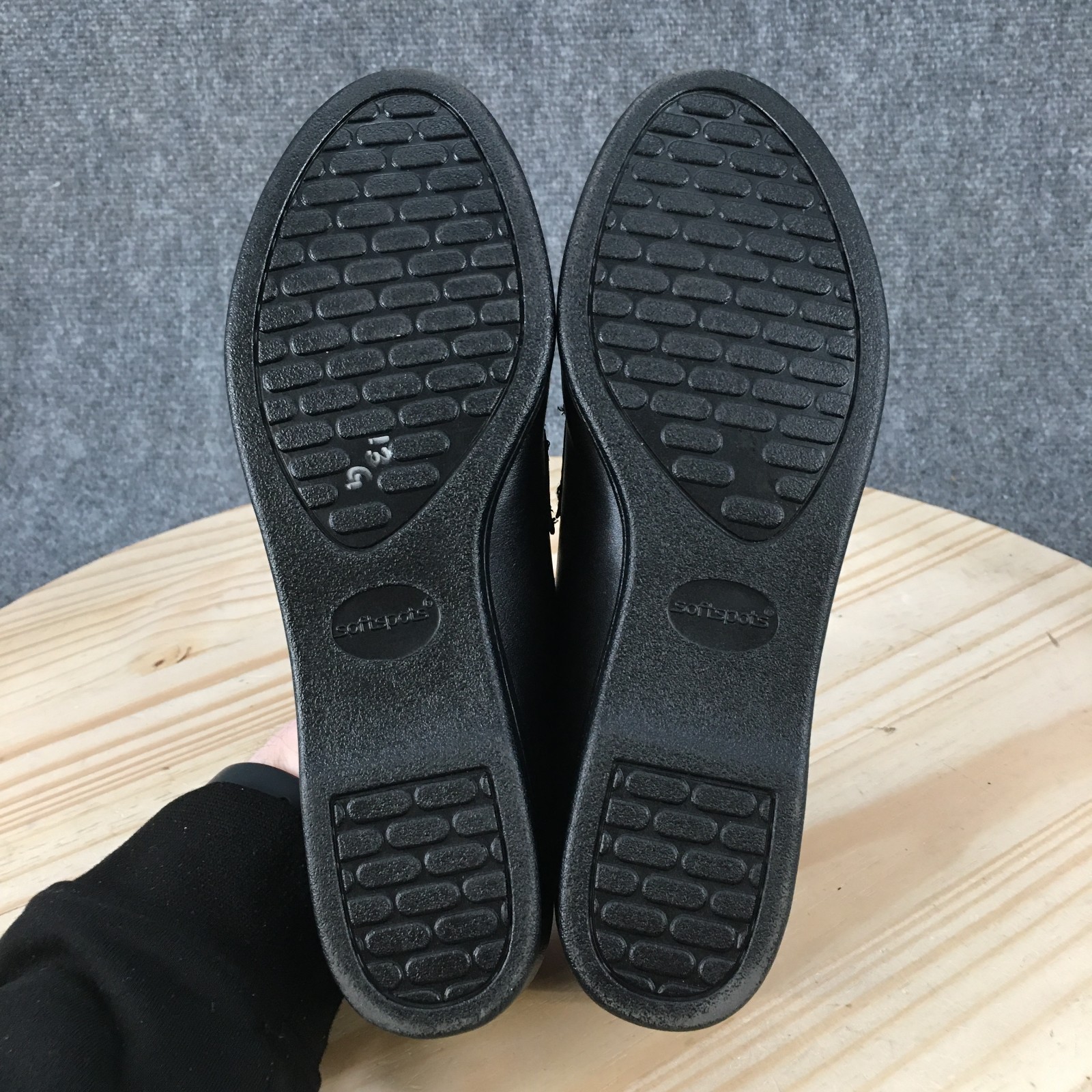 Softspots Venus Lite Shoes Womens 8.5 Narrow Loafer Slip On Casual Leather Black