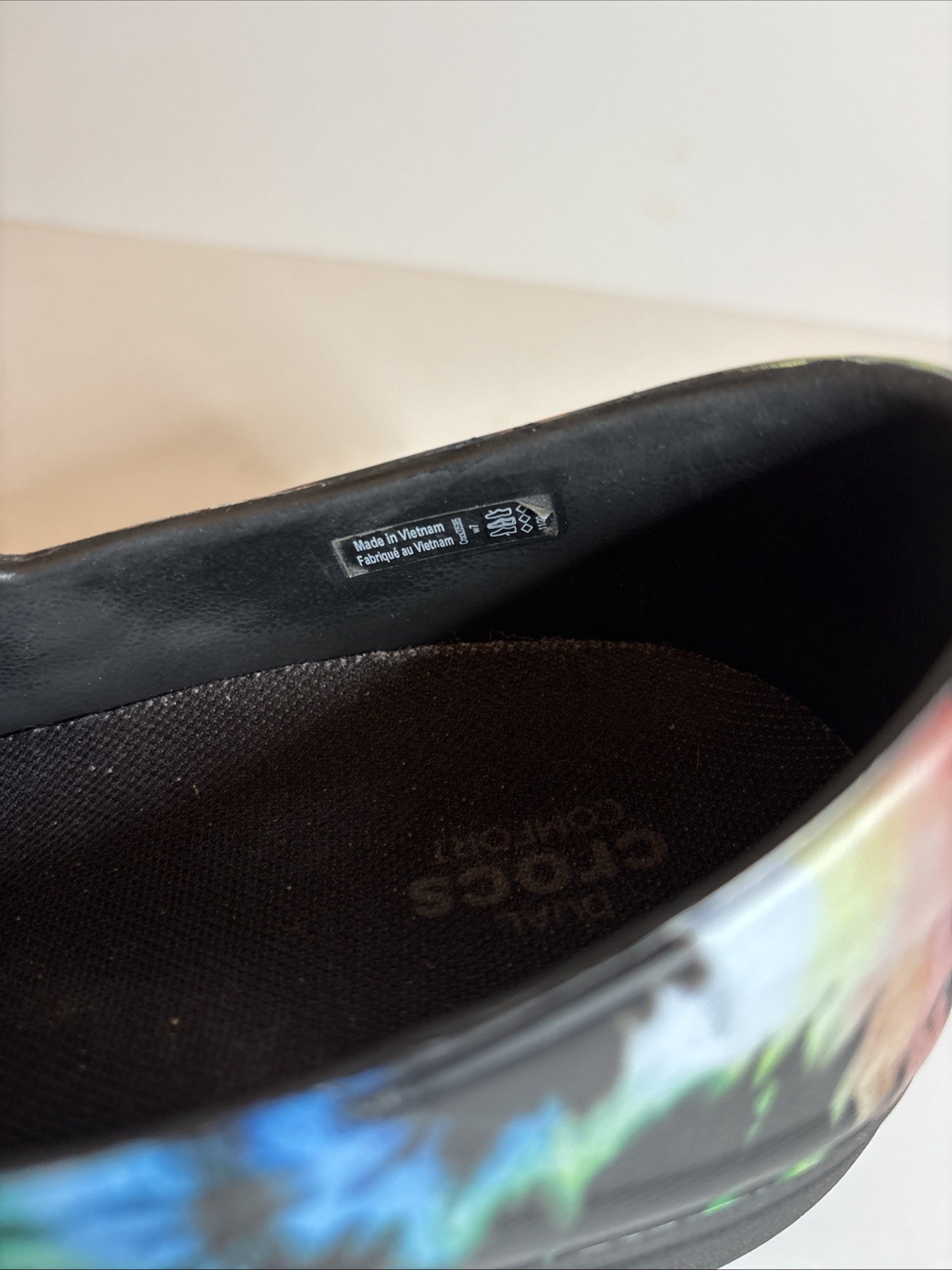 Crocs Neria Pro II Tie Dye Clogs Women’s Size 7 Slip Resistant EUC